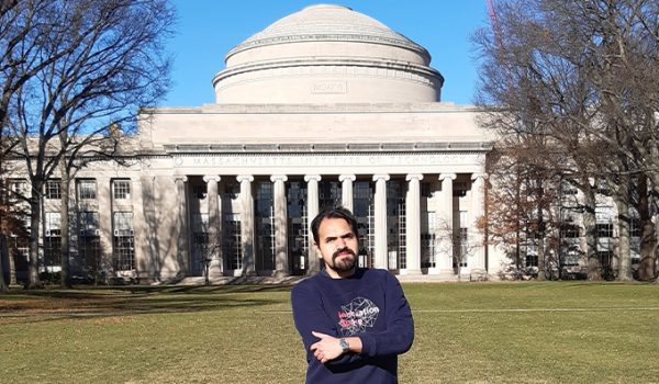 Ignacio Vazquez Rodarte stands in front of the MIT Dome